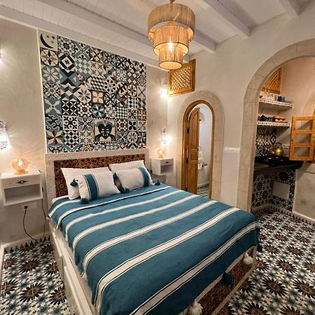 Отель Riad Dar El Hania Эс-Сувейра Экстерьер фото