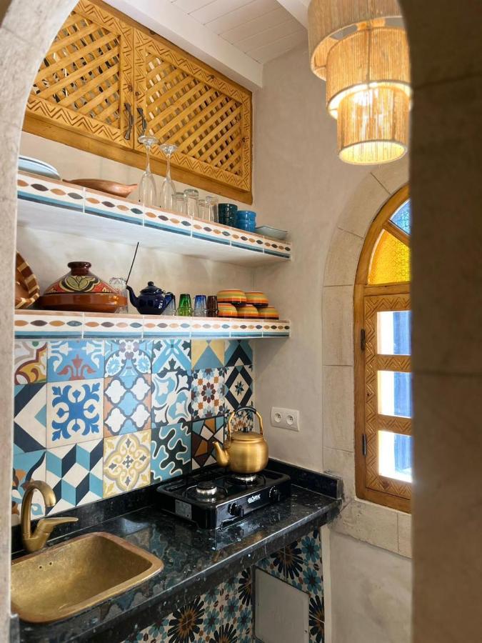 Отель Riad Dar El Hania Эс-Сувейра Экстерьер фото